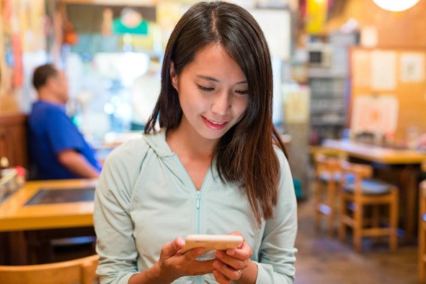 不需要女生实名的认证的聊天软件有没有？